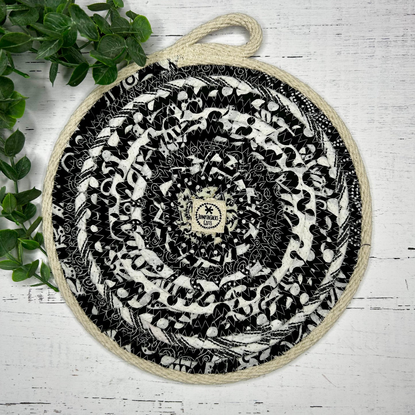 Black Fabric-Wrapped Rope Trivet